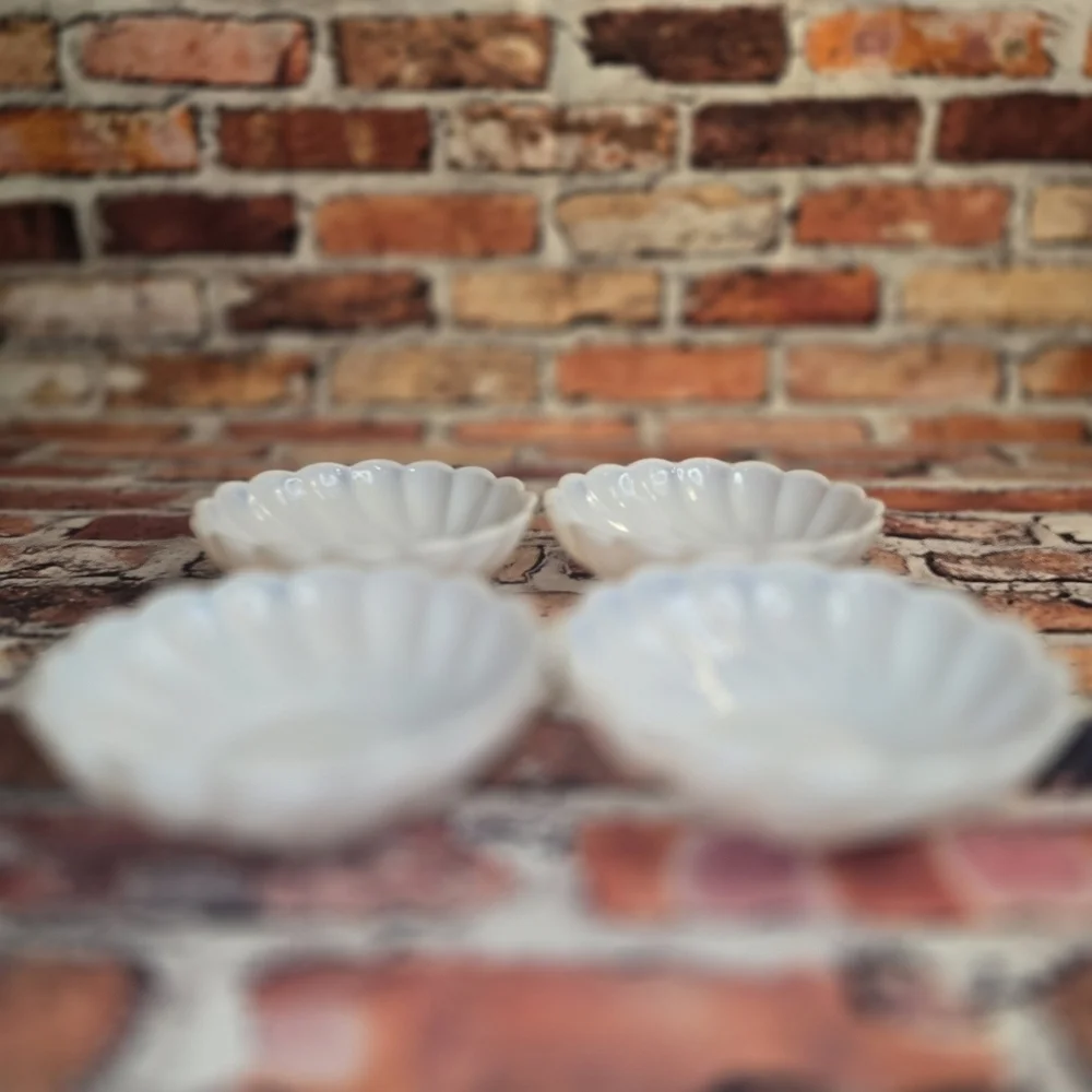 Vintage Hazel Atlas Swirl Fruit Bowls Set Of 4